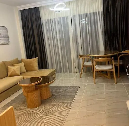 Luxury Brand New Building&Apartment At Madinaty B15